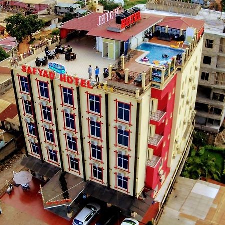 Safyad Hotel Yaoundé Eksteriør billede