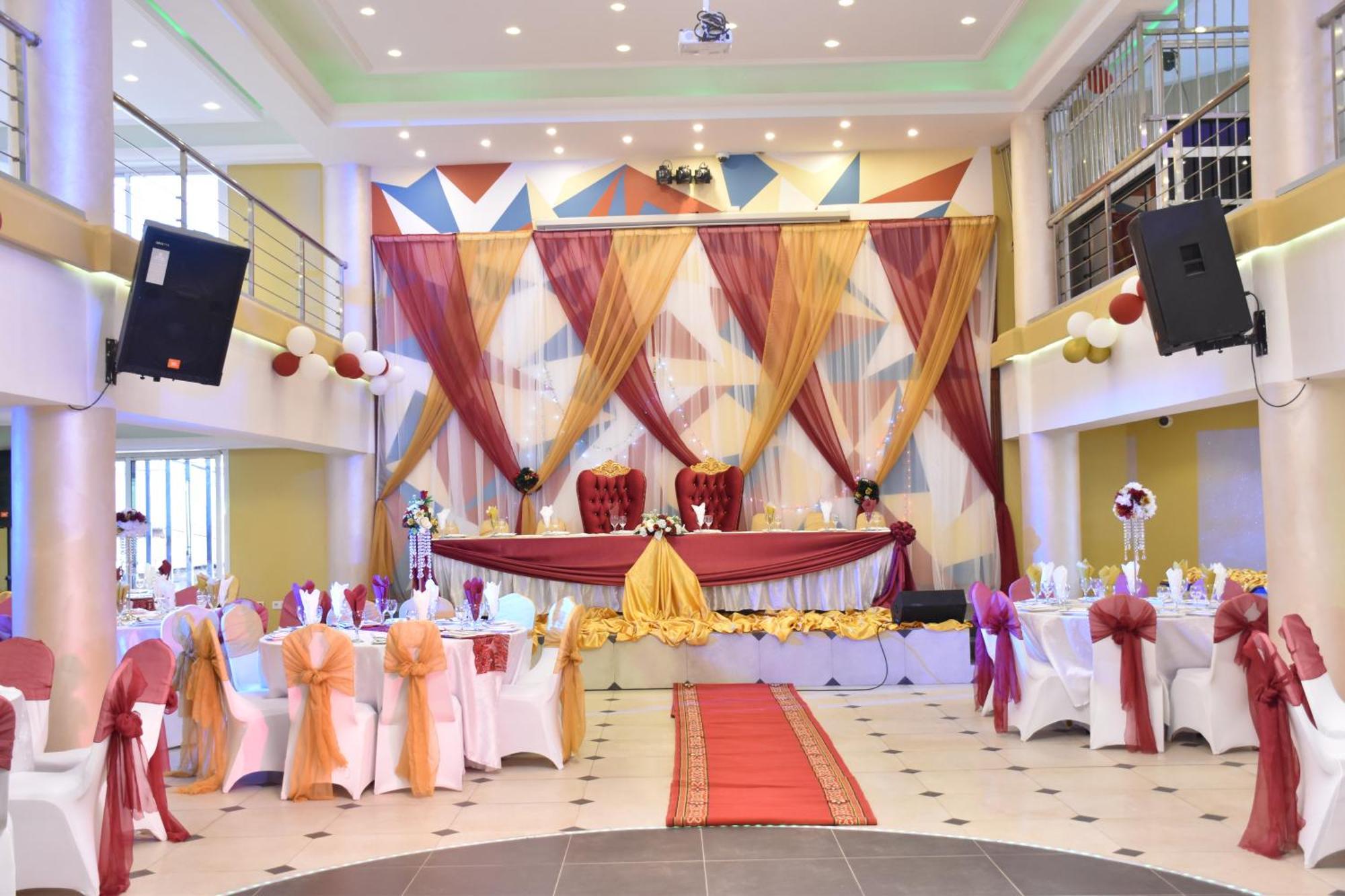 Safyad Hotel Yaoundé Eksteriør billede