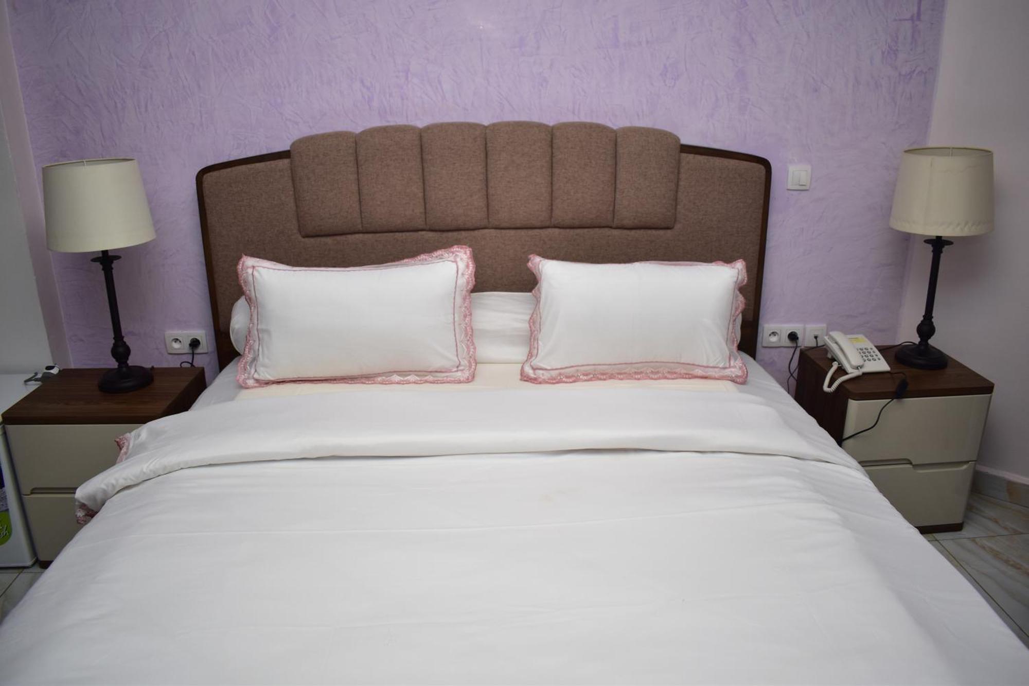 Safyad Hotel Yaoundé Eksteriør billede