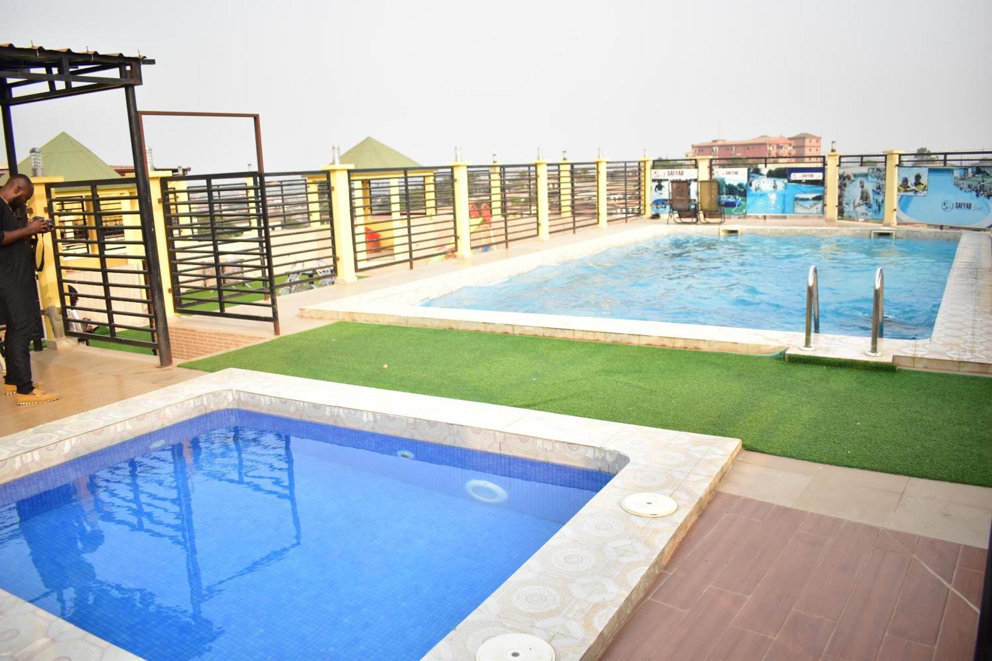 Safyad Hotel Yaoundé Eksteriør billede