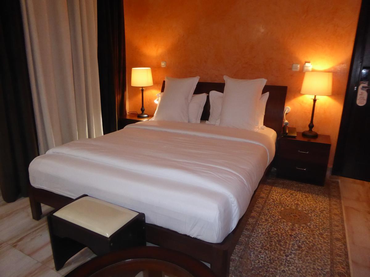 Safyad Hotel Yaoundé Eksteriør billede