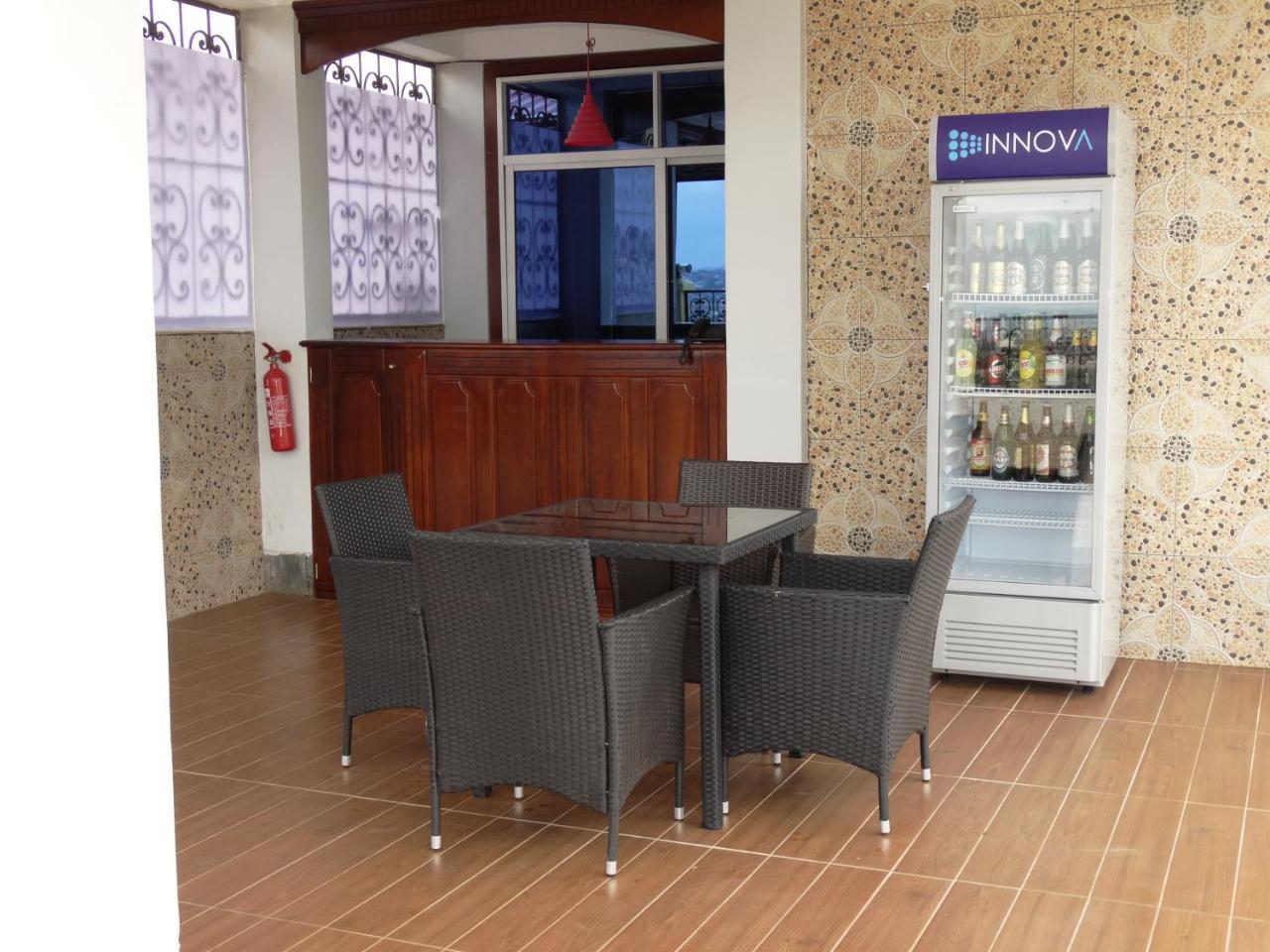 Safyad Hotel Yaoundé Eksteriør billede