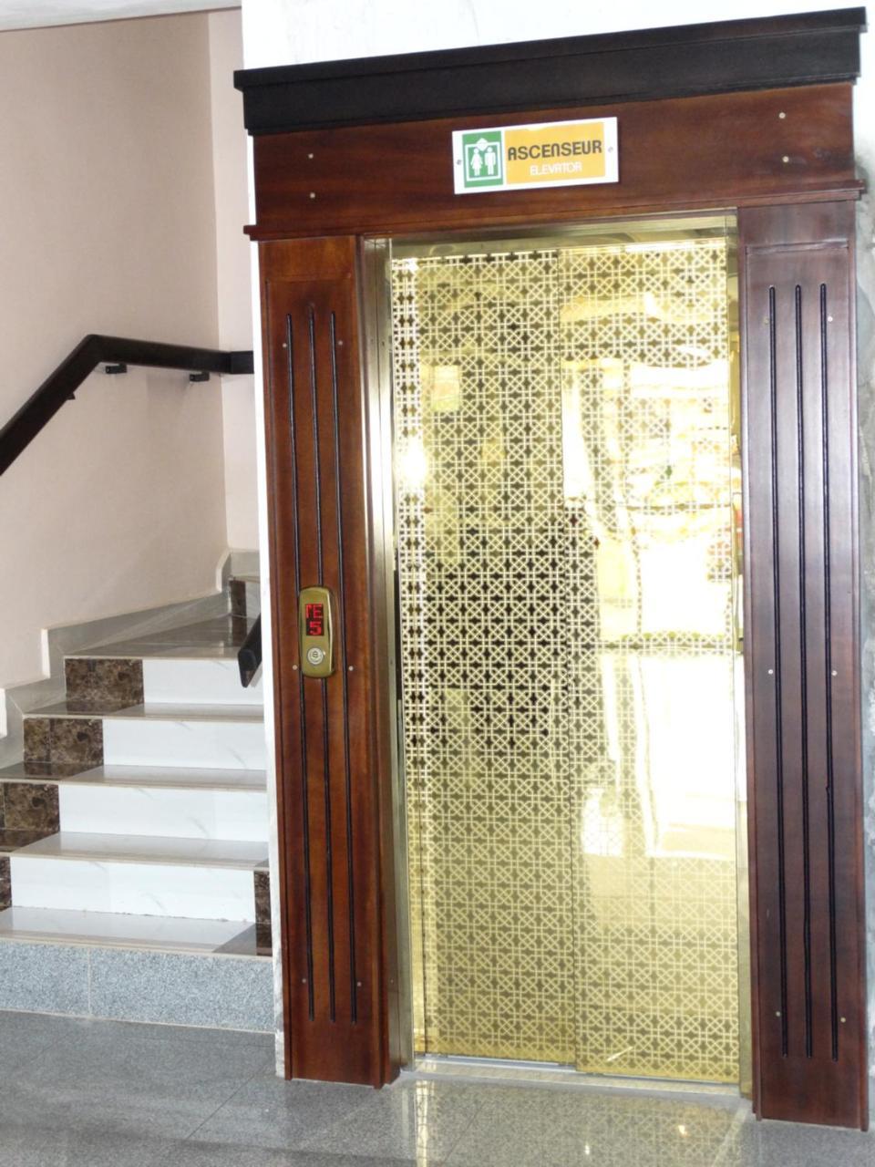 Safyad Hotel Yaoundé Eksteriør billede